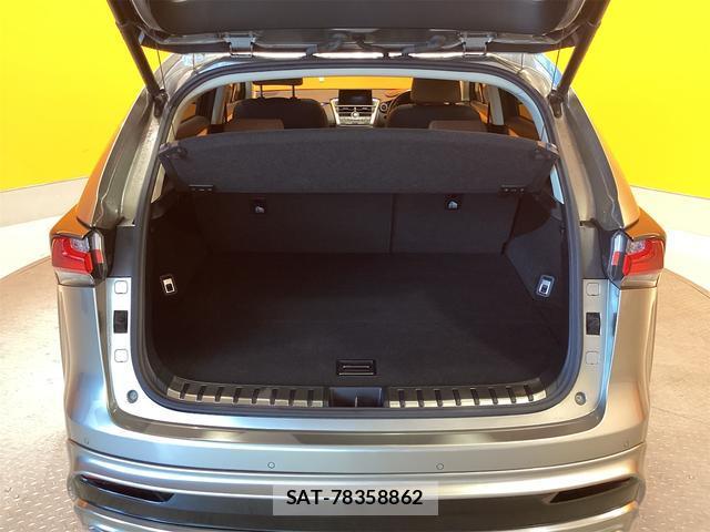 Lexus NX 2015-03 8216209-11