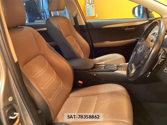 Lexus NX 2015-03 8216209-17