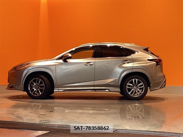 Lexus NX 2015-03 8216209-7