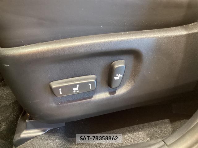 Lexus NX 2015-03 8216209-9