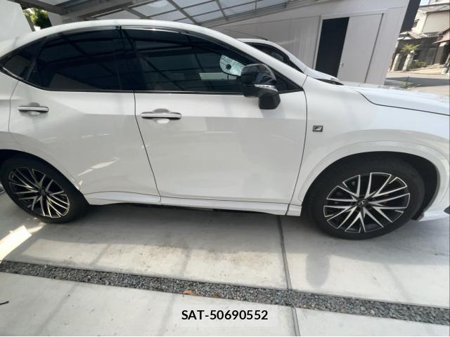 Lexus NX 2023-11 8216227-1