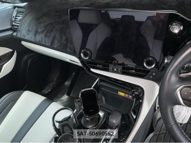 Lexus NX 2023-11 8216227-7