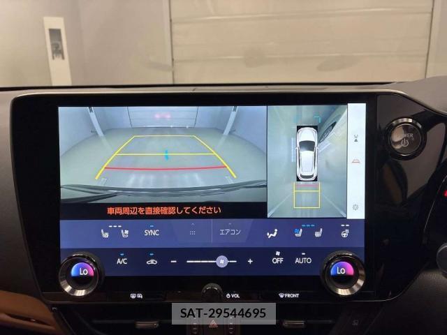 Lexus NX 2023-07 8216400-4