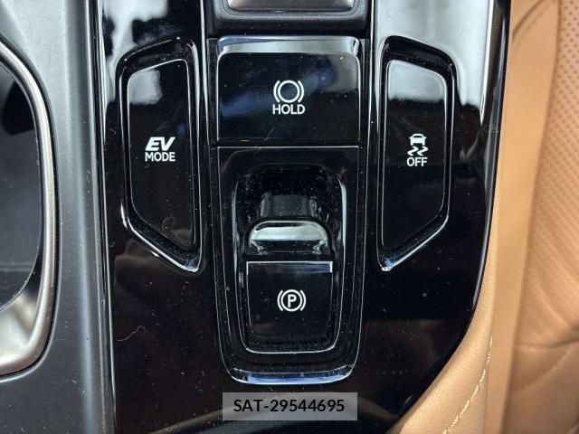 Lexus NX 2023-07 8216400-9