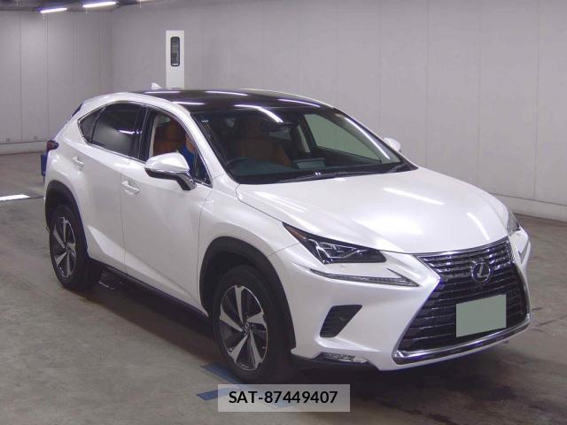 Lexus NX 2018-08 8216985-0