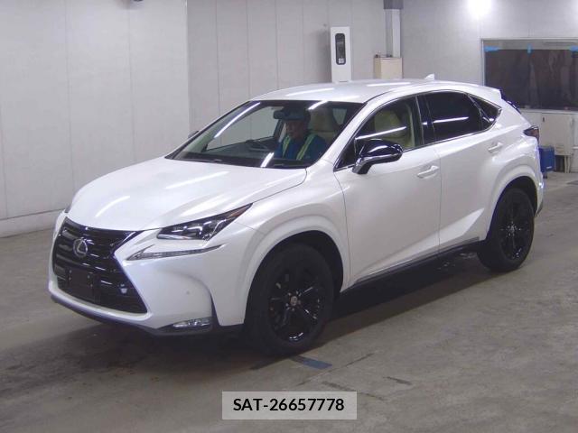 Lexus NX 2017-02 8217067-3
