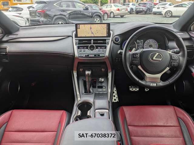 Lexus NX 2019-01 8219267-2