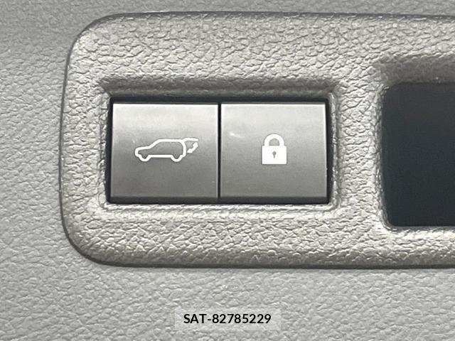 Lexus NX 2021-06 8220355-6