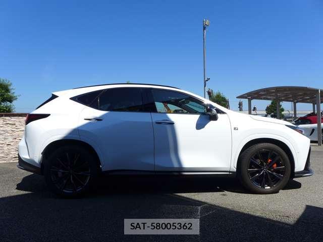 Lexus NX 2023-02 8221506-11