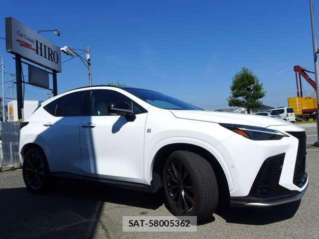 Lexus NX 2023-02 8221506-12