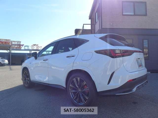 Lexus NX 2023-02 8221506-14