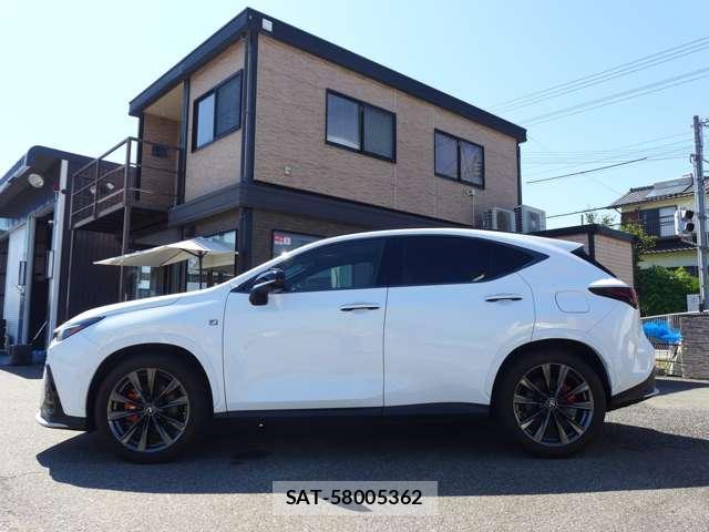 Lexus NX 2023-02 8221506-9