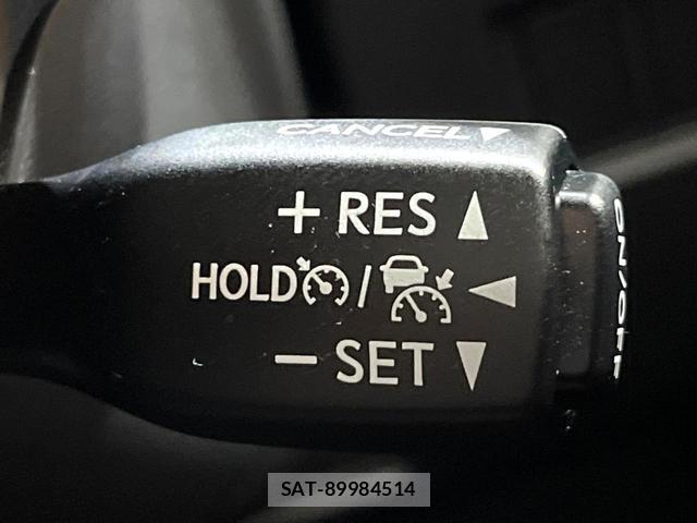 Lexus NX 2019-07 8222029-4