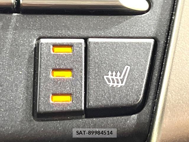 Lexus NX 2019-07 8222029-5