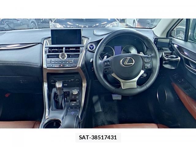Lexus NX 2014-10 8223496-2