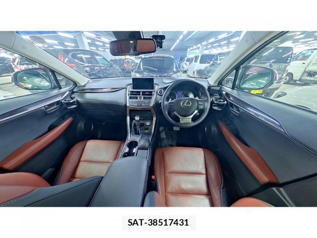 Lexus NX 2014-10 8223496-9