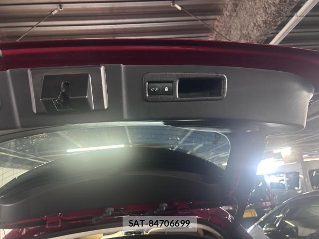 Lexus NX 2020-01 8223659-15