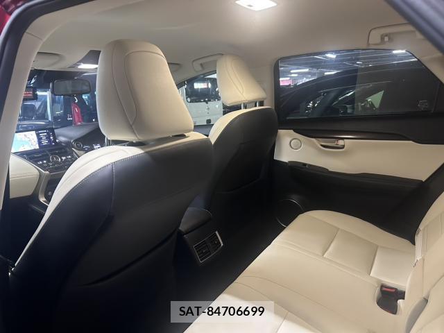 Lexus NX 2020-01 8223659-8