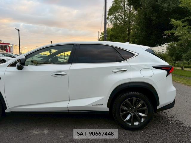 Lexus NX 2018-08 8223796-1