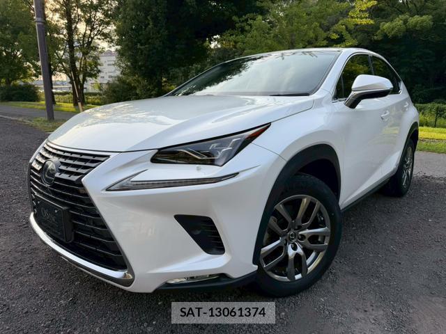 Lexus NX 2017-11 8223800-7