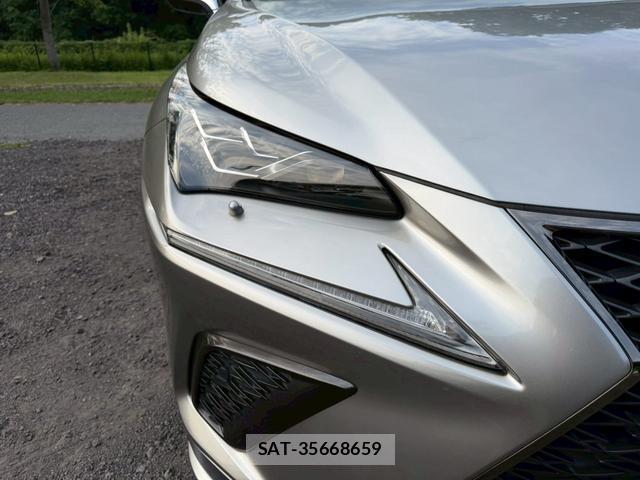 Lexus NX 2018-09 8223801-11