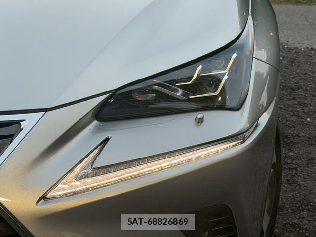 Lexus NX 2019-01 8223806-3