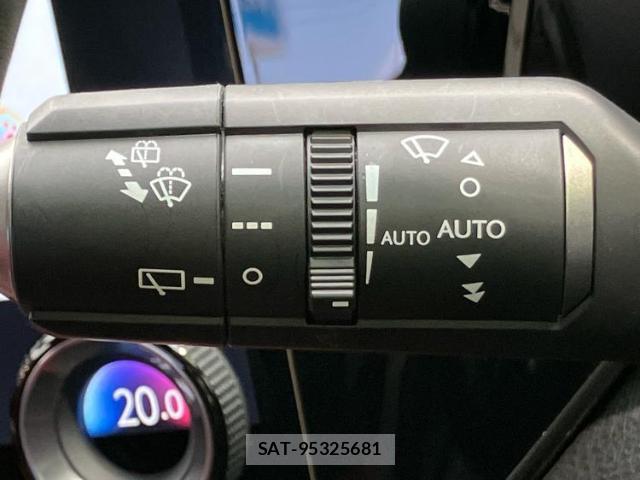 Lexus NX 2023-10 8225043-16