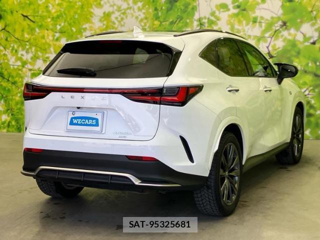 Lexus NX 2023-10 8225043-2