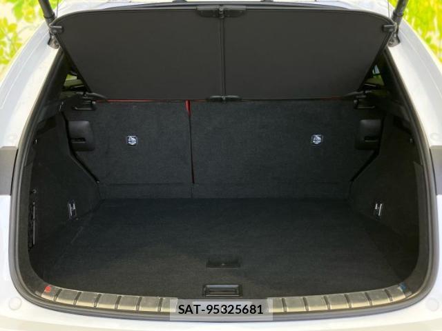 Lexus NX 2023-10 8225043-7