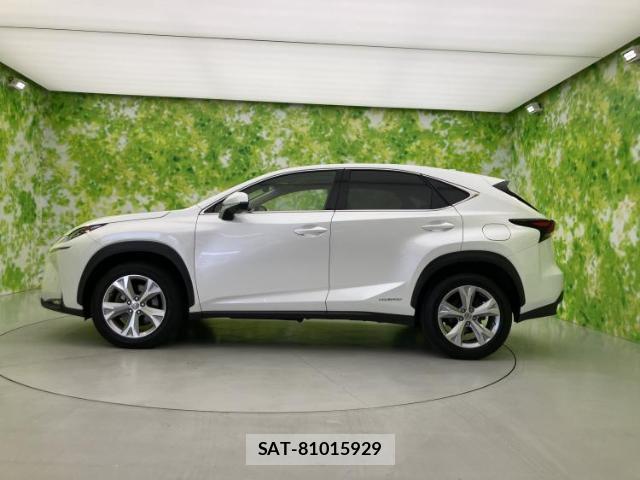 Lexus NX 2015-10 8225203-1
