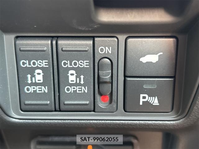 Honda ODYSSEY 2024-05 8224594-3