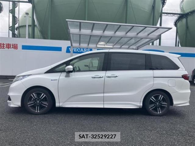 Honda ODYSSEY 2017-06 8225437-1