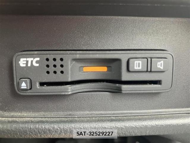 Honda ODYSSEY 2017-06 8225437-14