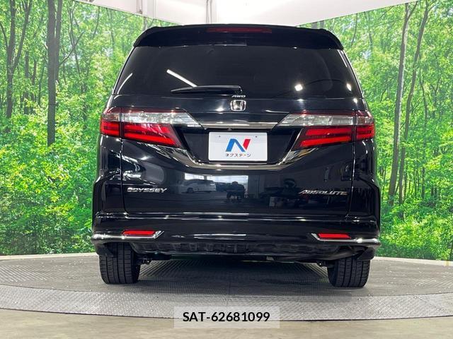 Honda ODYSSEY 2018-11 8219126-15