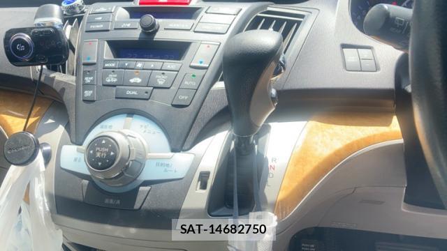 Honda ODYSSEY 2009-05 8219646-18