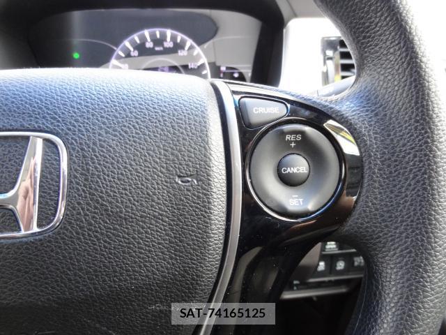 Honda ODYSSEY 2014-02 8221264-15