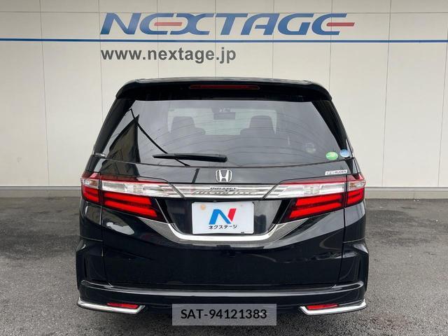 Honda ODYSSEY 2014-06 8221353-15