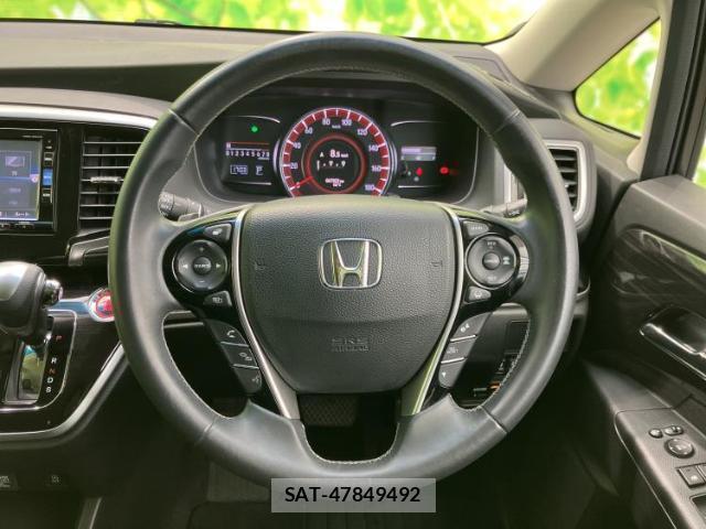 Honda ODYSSEY 2018-05 8225477-14