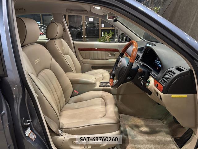 Toyota ORIGIN 2000-12 8225562-17