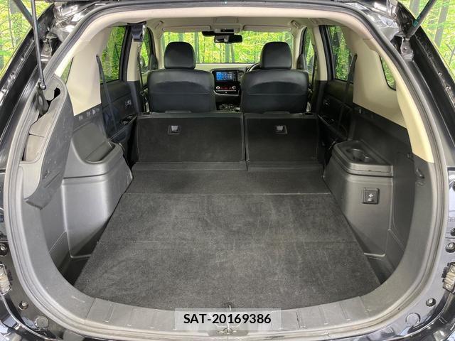 Mitsubishi OUTLANDER PHEV 2020-01 8216672-10
