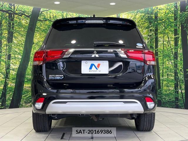 Mitsubishi OUTLANDER PHEV 2020-01 8216672-15