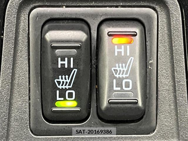 Mitsubishi OUTLANDER PHEV 2020-01 8216672-6