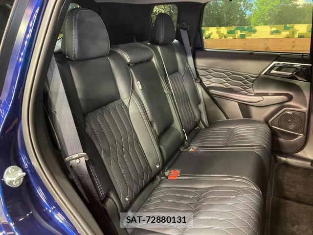 Mitsubishi OUTLANDER PHEV 2024-12 8217292-9