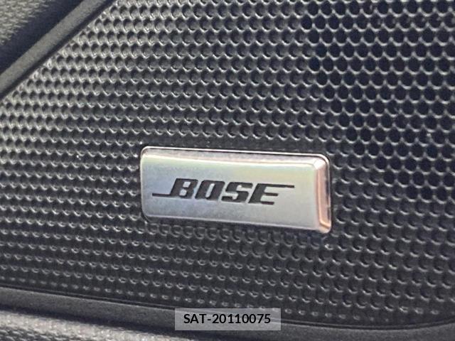 Mitsubishi OUTLANDER PHEV 2022-03 8217313-5