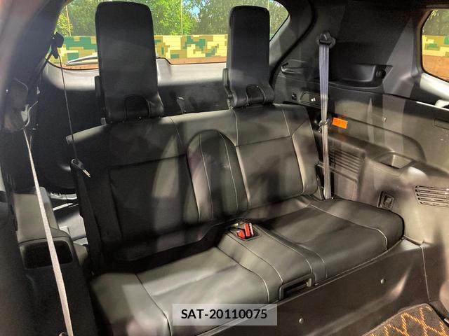 Mitsubishi OUTLANDER PHEV 2022-03 8217313-9