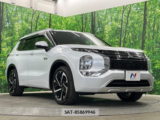 Mitsubishi OUTLANDER PHEV 2023-05 8219085-15