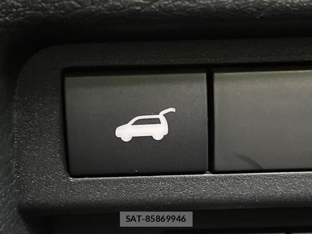 Mitsubishi OUTLANDER PHEV 2023-05 8219085-4