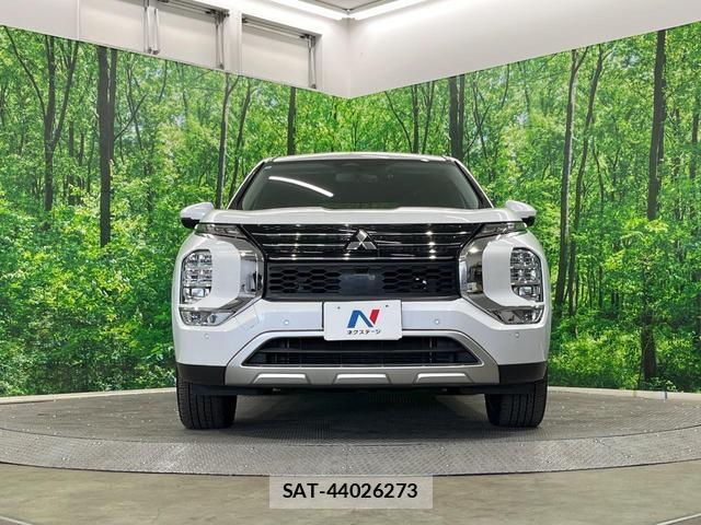 Mitsubishi OUTLANDER PHEV 2022-01 8219090-13