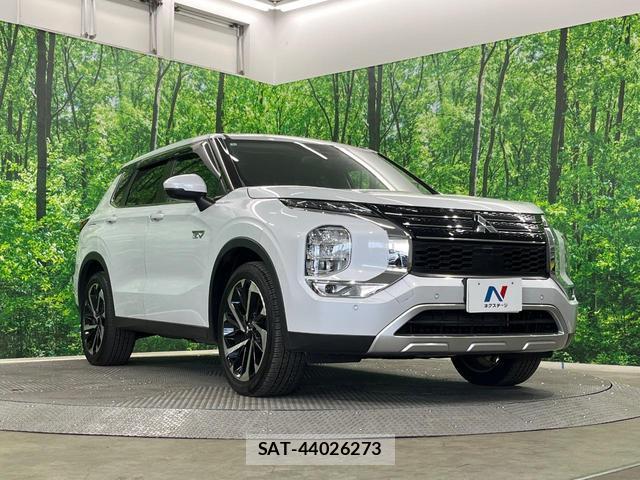 Mitsubishi OUTLANDER PHEV 2022-01 8219090-15