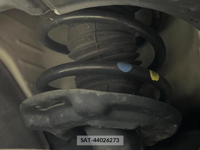 Mitsubishi OUTLANDER PHEV 2022-01 8219090-19